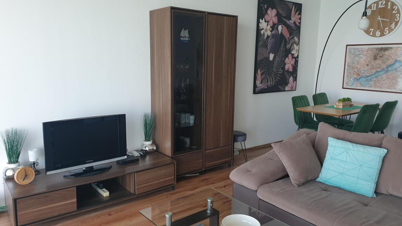 Golden Brown Apartment シオーフォク エクステリア 写真